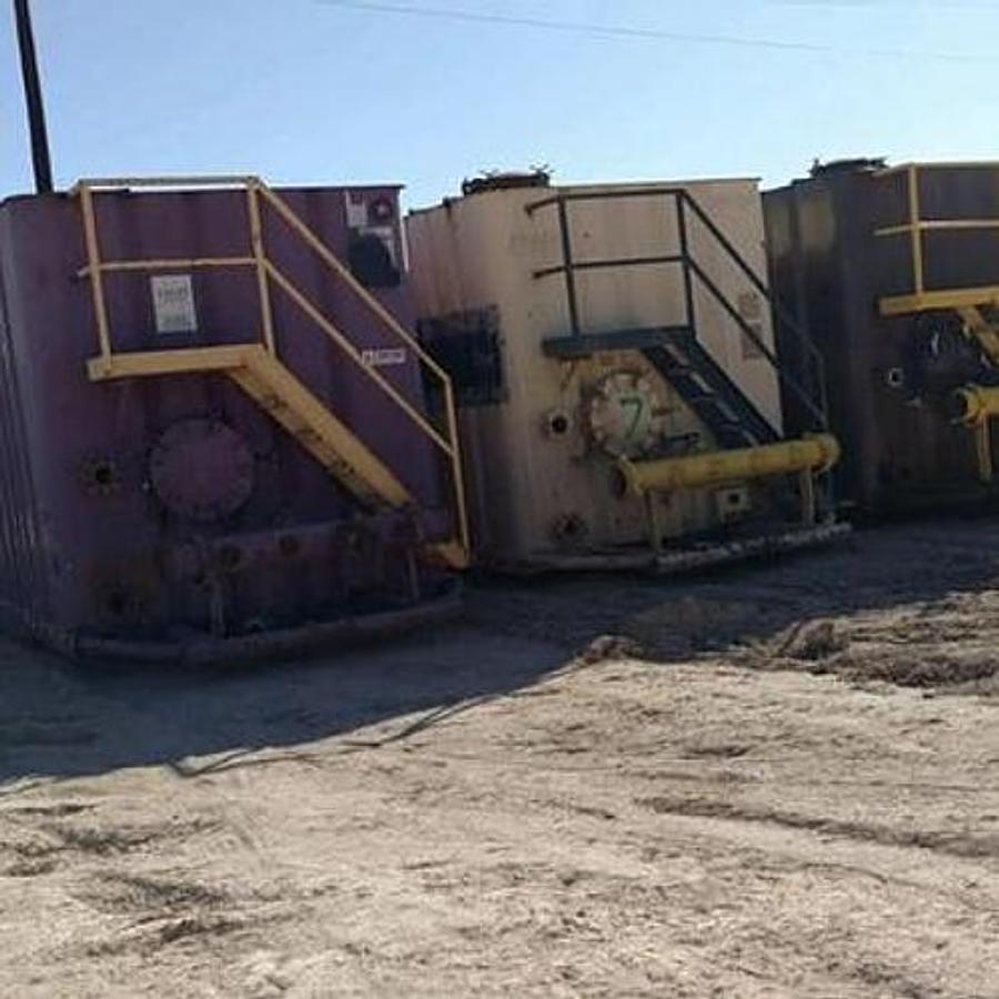 Used 500BBL Frac Tanks- 43x8.5x11, Corrugated Steel, V-bottom, Used Basic Refurb