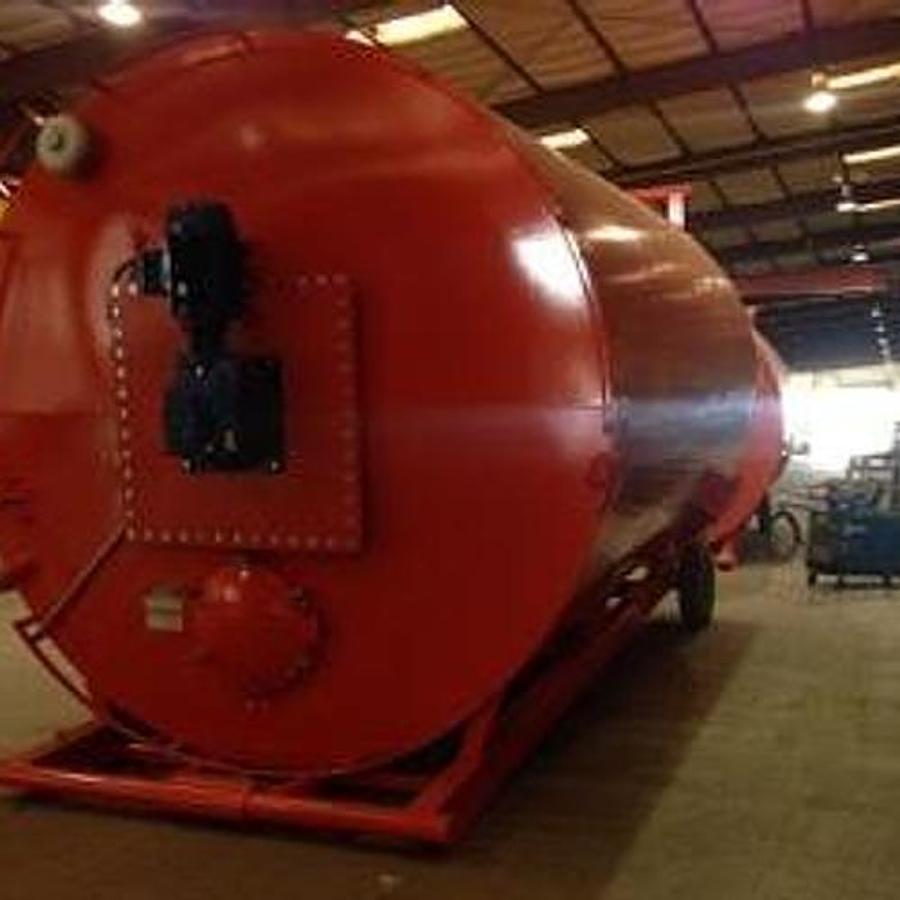 BX Tank Supply 400bbl Vertical Agitated Tanks - NEW