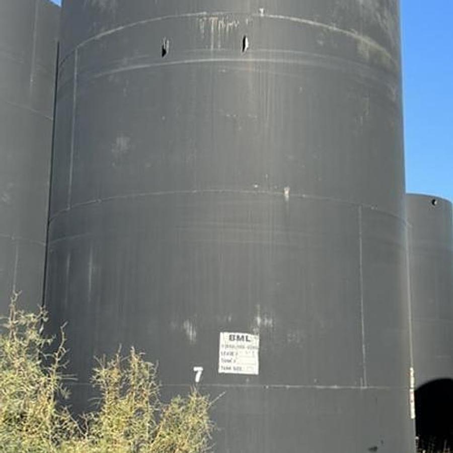 Used 400BBL Vertical Storage Tanks - 12’ x 20’, Carbon Steel, Flat Bottom, Used Basic Refurb