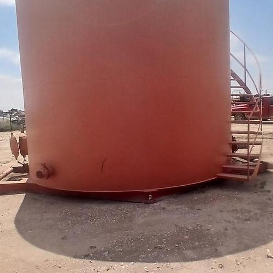 Used Desert Tanks 400BBL Skidded Vertical Storage Tanks - 14’ x 14’, Carbon Steel, Used Basic Refurb
