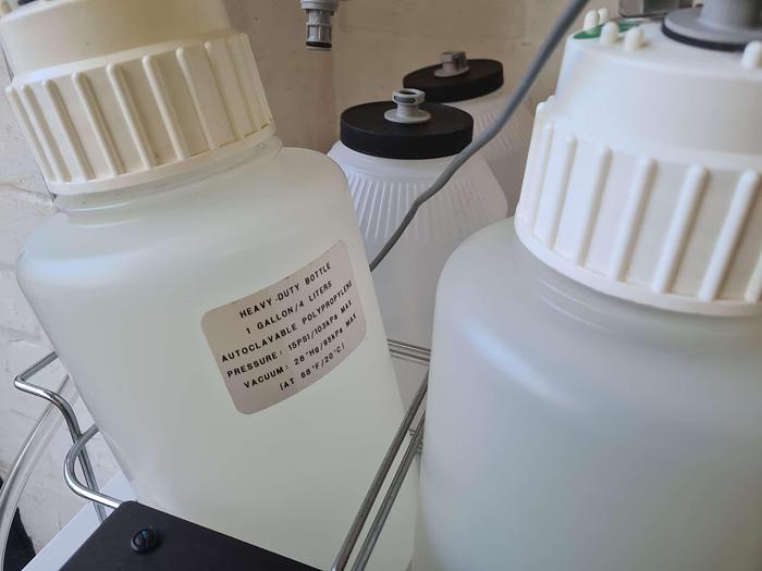 Used Biotek ELx405 Plate Reader