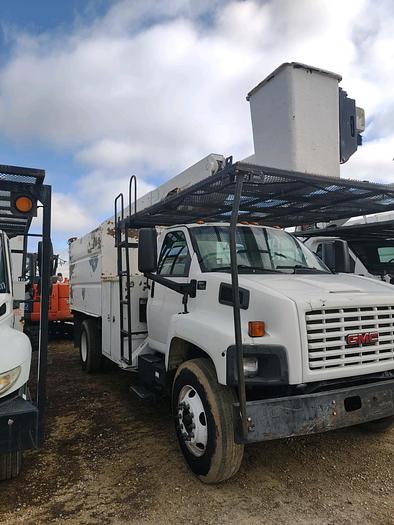 Used 2005 GMC / Terex TOPKICK C7500 /XT55