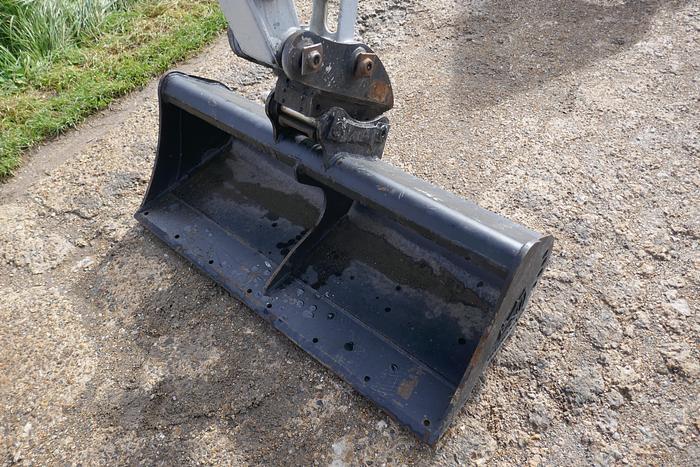 Used 2012 TAKEUCHI TB228