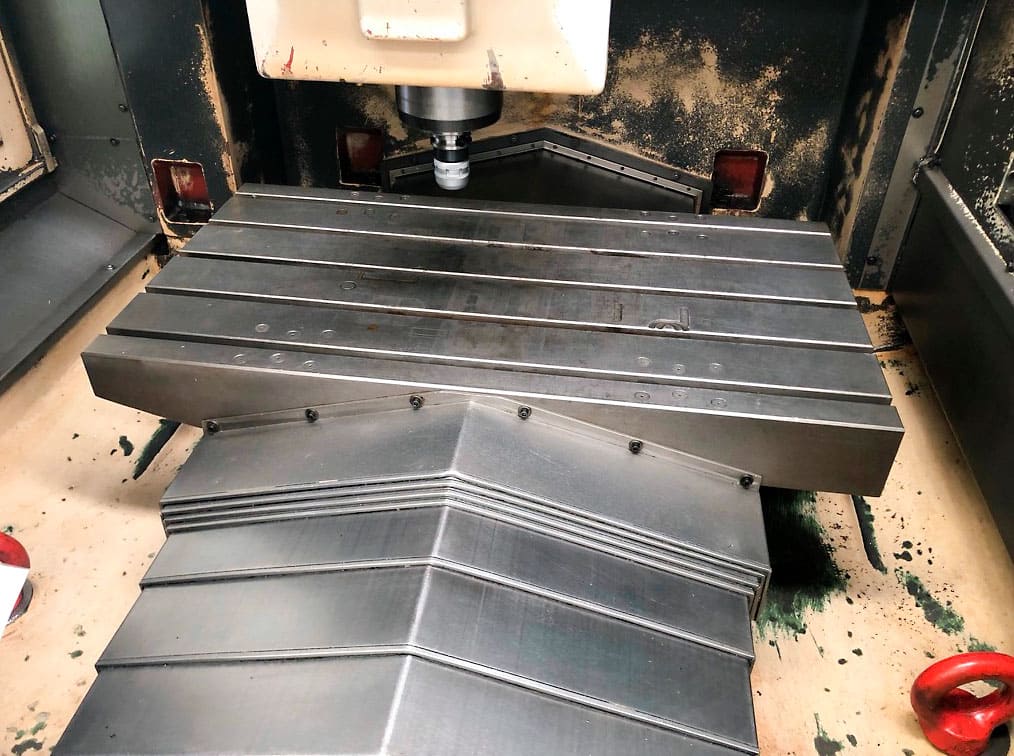 Used Kondia HM-1060 - Vertical Machining centre - 2001