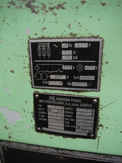 Gebruikt FREESMACHINE TOS FHG 32