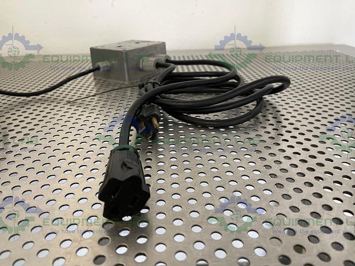 Used Applikon  ADI 1030 Bio Controller w/ pH Cable and Temperature Sensor