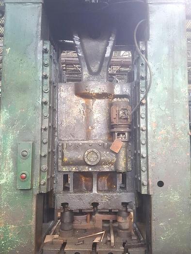 Used Press Trimming K9536