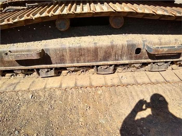 Used 2006 KOMATSU PC220 LC-8