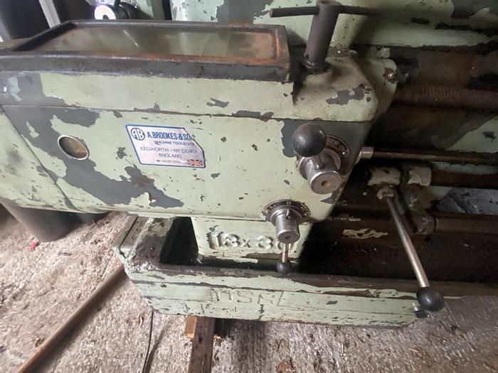 Used Dean Smith & Grace (DSG) 13 x 30 Manual Lathe