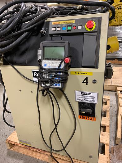 Refurbished FANUC R2000iA/200FO 200KG X 2650MM 6 AXIS CNC ROBOT W/RJ3IB CONTROLS