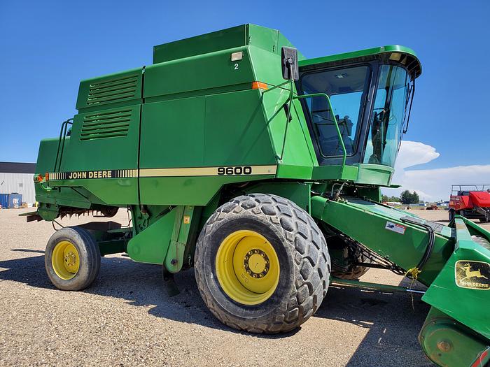 Used John Deere 9600 Combine w/ Corn + Grain Heads