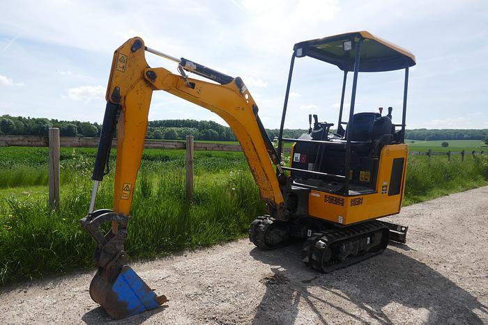 Used 2018 JCB 15C-1