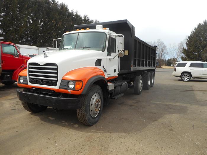 Used 2004 Mack Granite CV-713- Stock #: 4780B