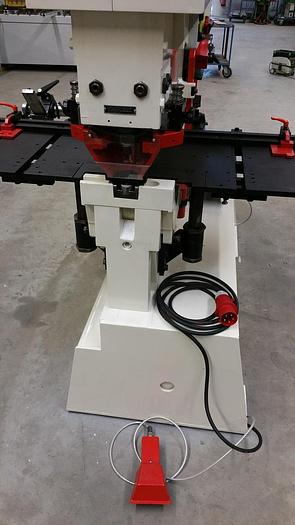 Gebraucht Hydraulische Profilstahlschere Mubea KBLH 1000