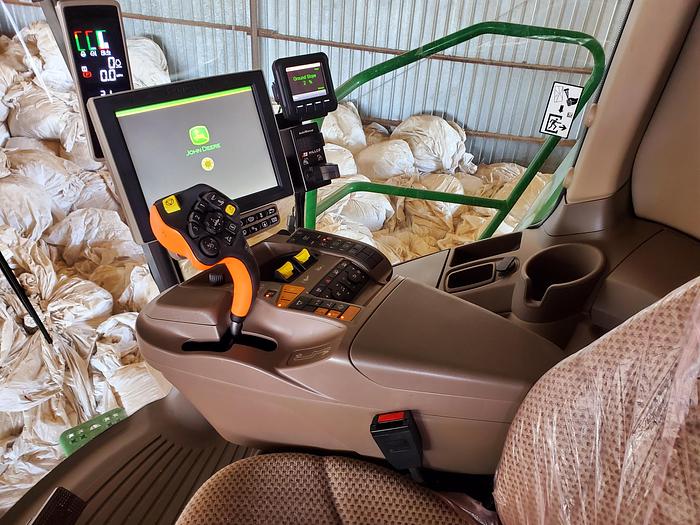 Used ** Hillco Sidehill ** 2019 John Deere S780 Combine w/ 670 hrs