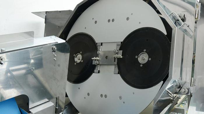Nantsune Model NUS-300 II Jupiter High Speed High Performance Meat Slicer