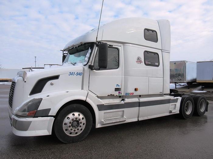 Used 2005 VOLVO 860