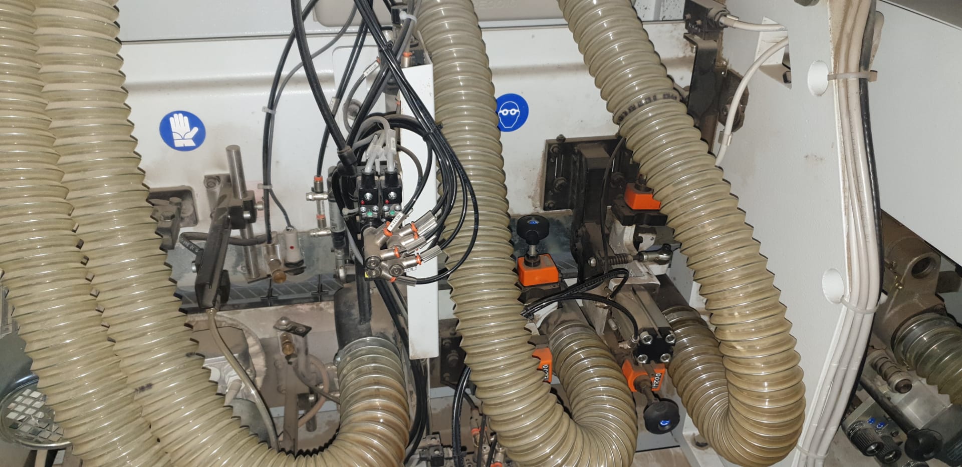 Usado 2009 BIESSE Akron 440A X