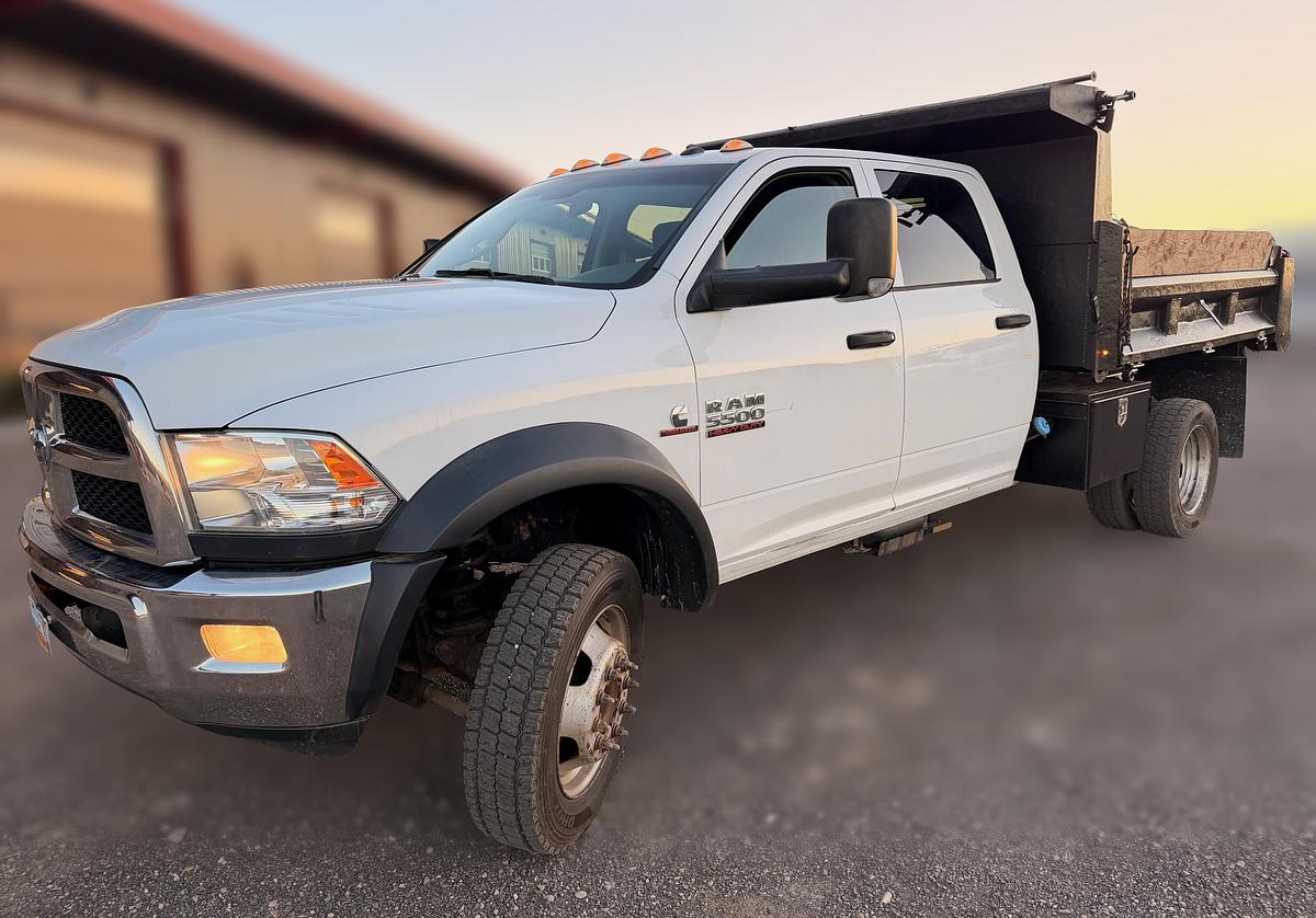 Used 2018 Dodge Ram 5500 Crew Cab Dump Truck