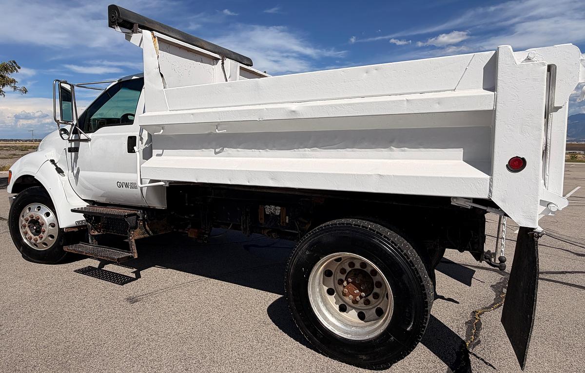 Used 2004 Ford F650 SD