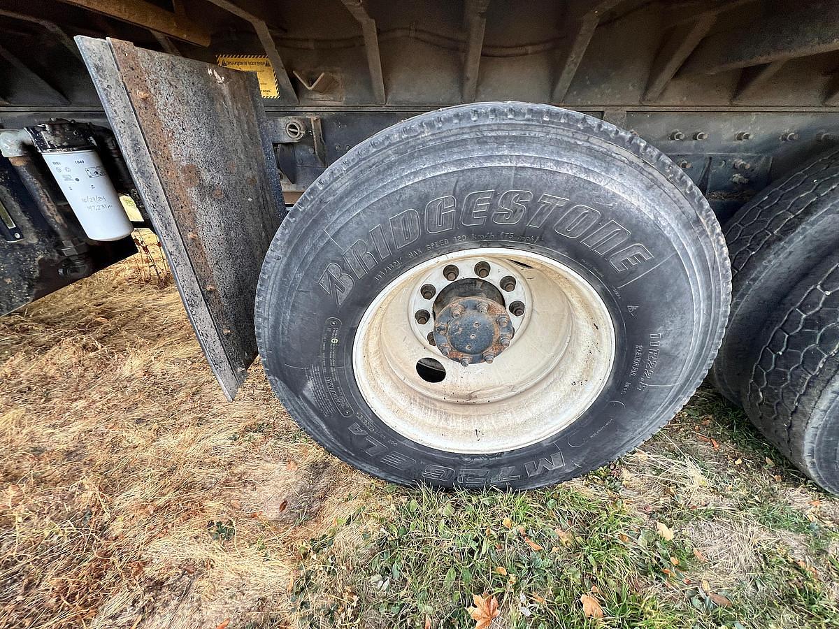 Used 2005 International 7600 Dump Truck