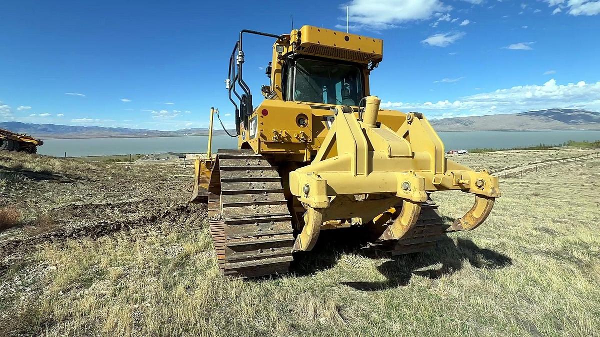 Used 2015 Caterpillar D6T LGP Dozer