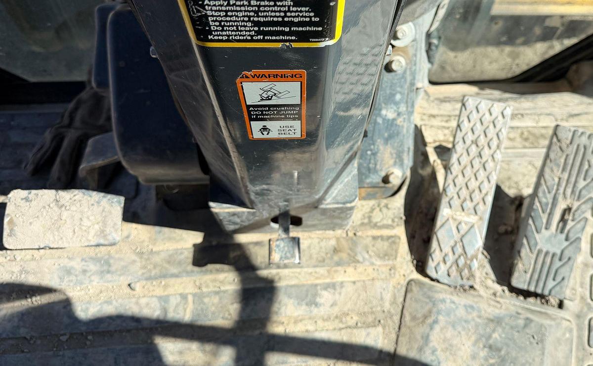 Used Deere 772GP Motor Grader 12K hrs 6WD