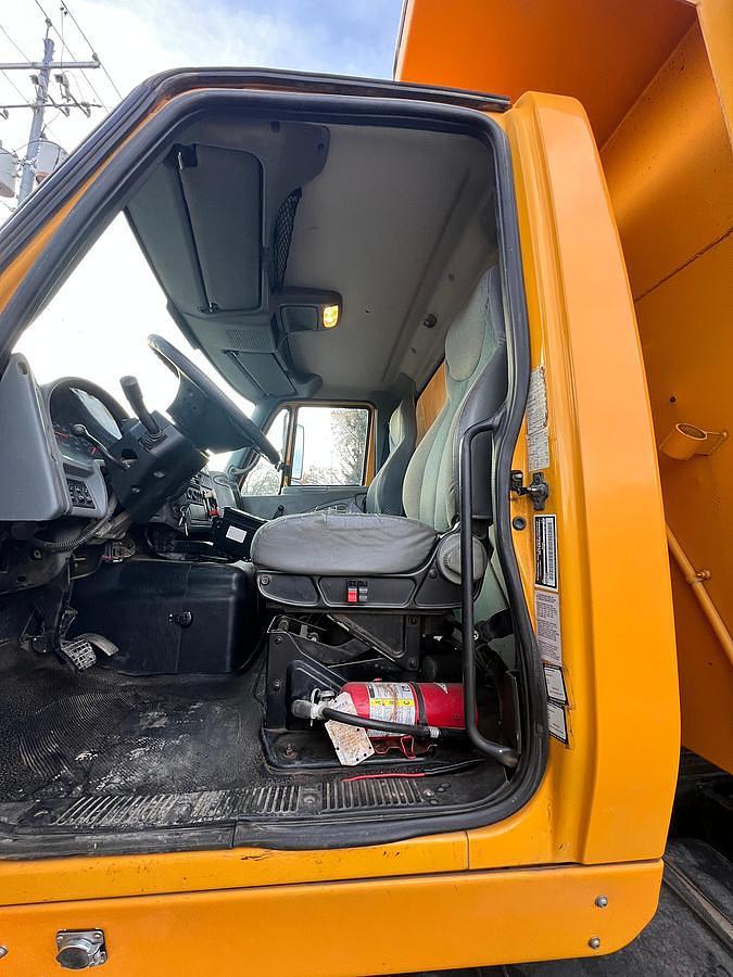 Used 2005 International 7600 Dump Truck