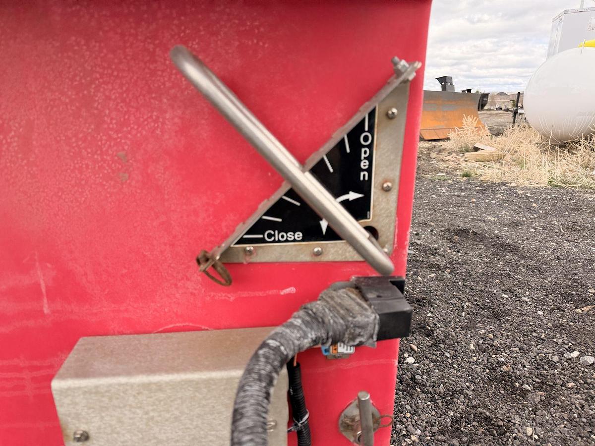 Used Western Tornado Salter/Spreader 1.8 cu yd