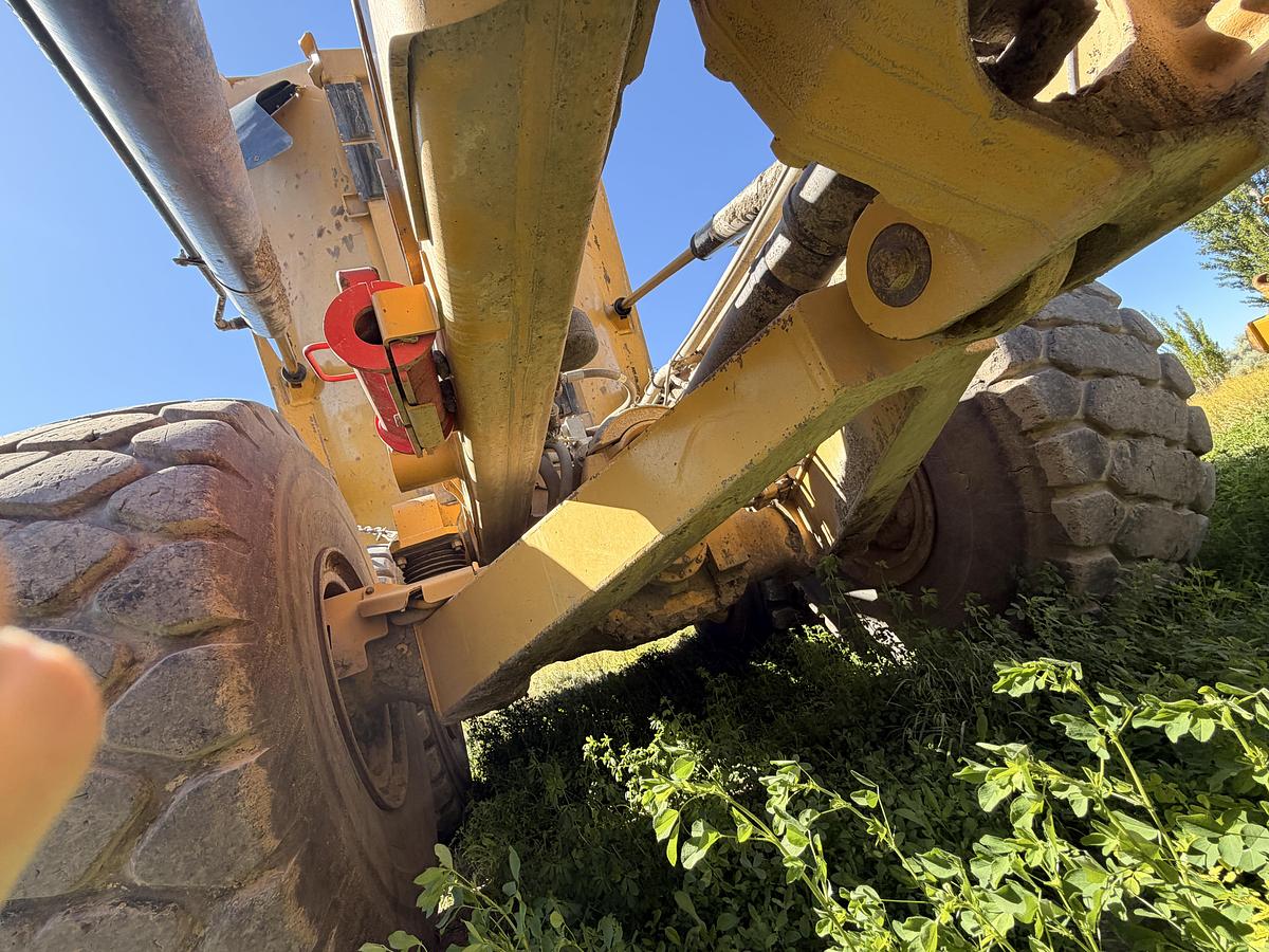 Used 2014 caterpillar 740b