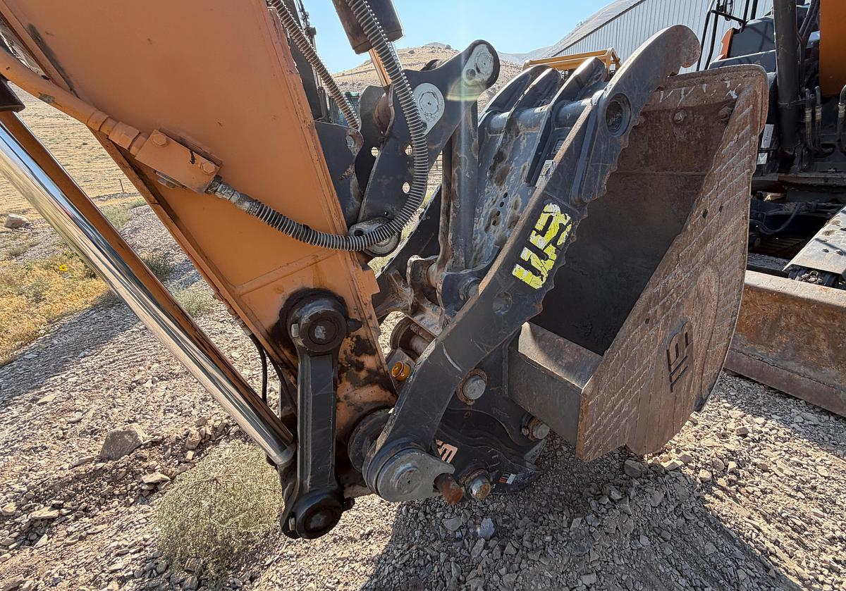 Used 2024 Case CX245DSR