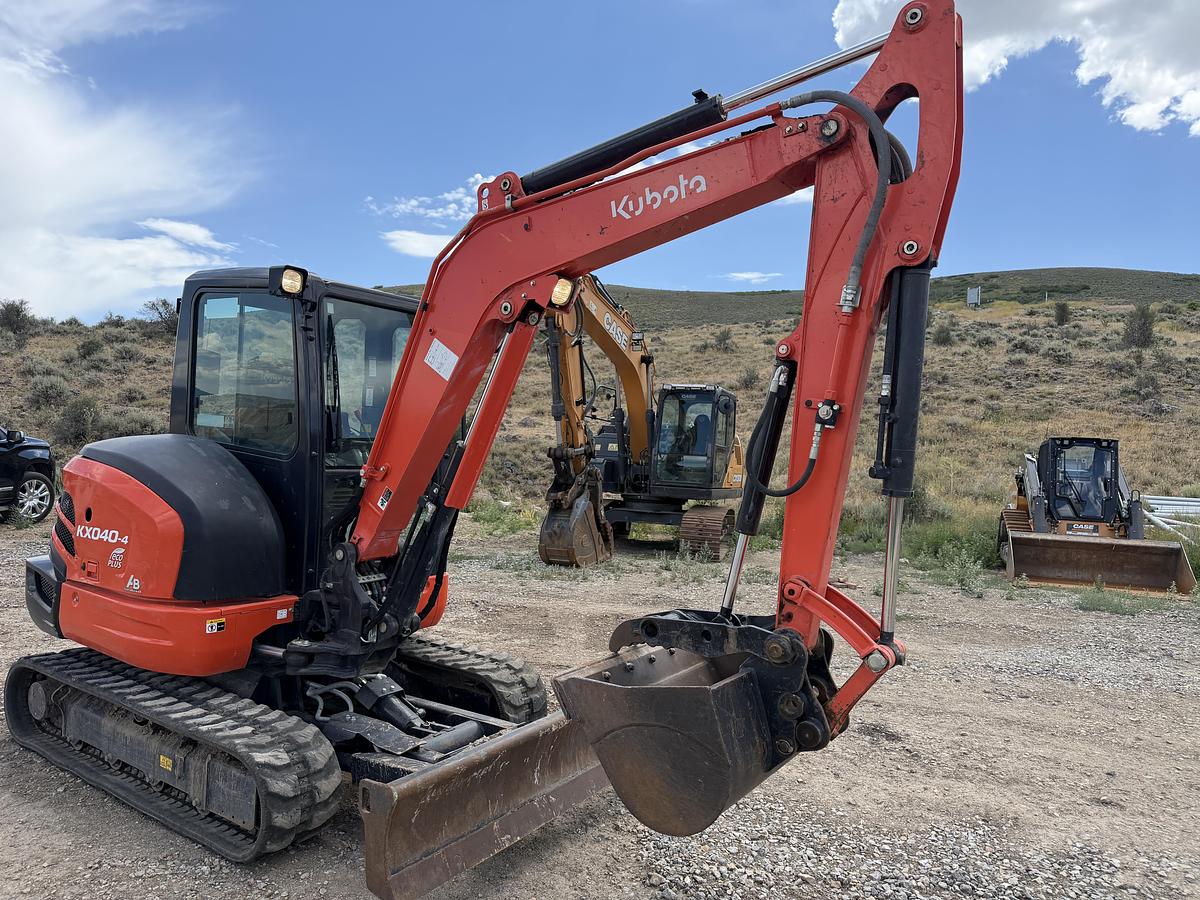Used Kubota KX 040 4R3A Excavator Mini Ex ***LOW HOURS*** 2024 Still in Warranty