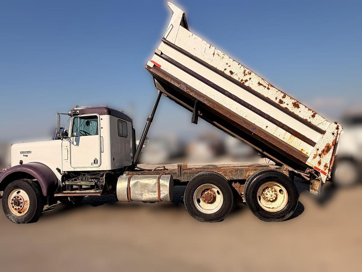 Used KENWORTH DUMPTRUCK CUMMINS