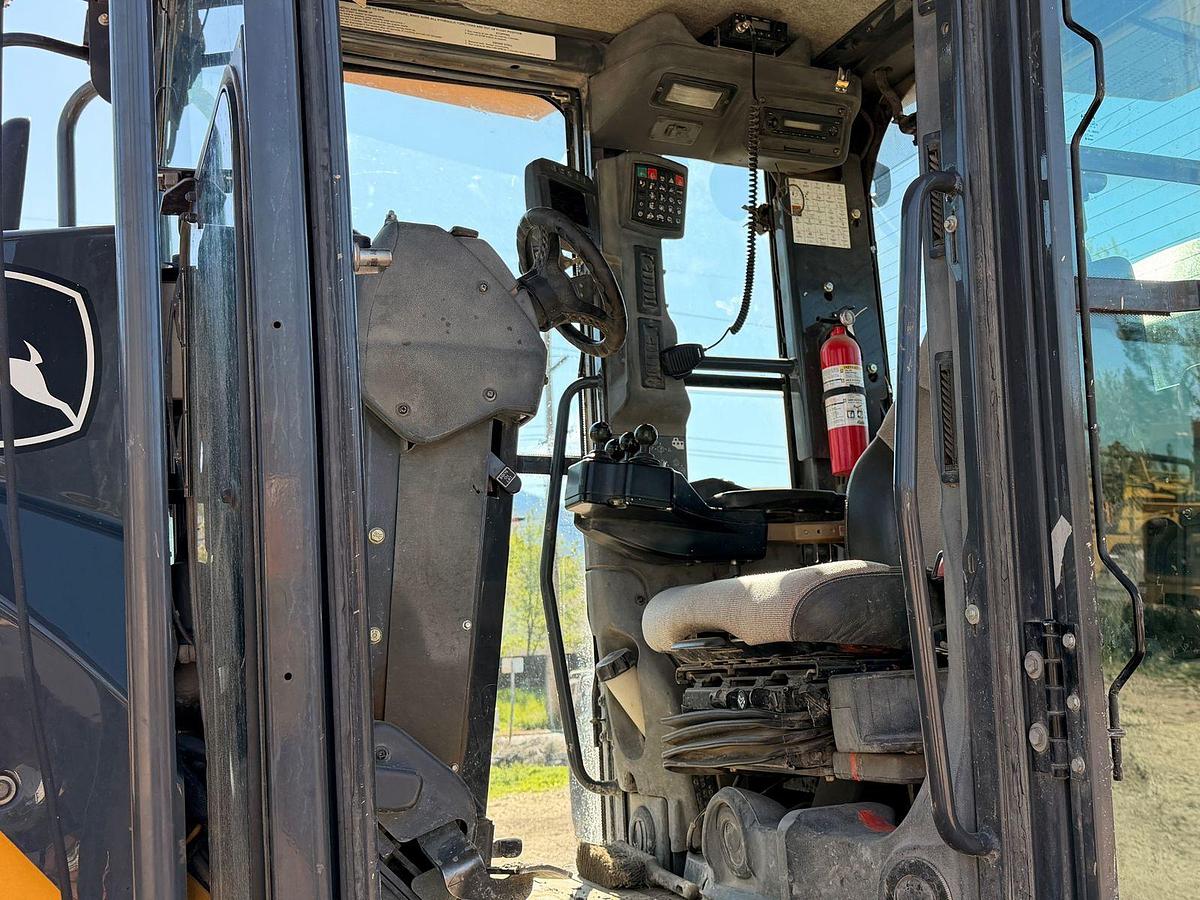 Used Deere 772GP Motor Grader 12K hrs 6WD