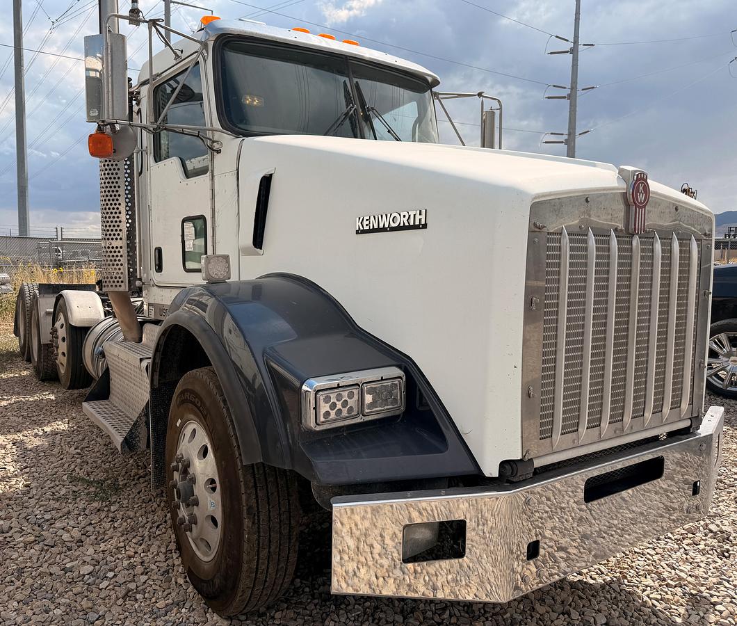 Used 2015 Kenworth T800