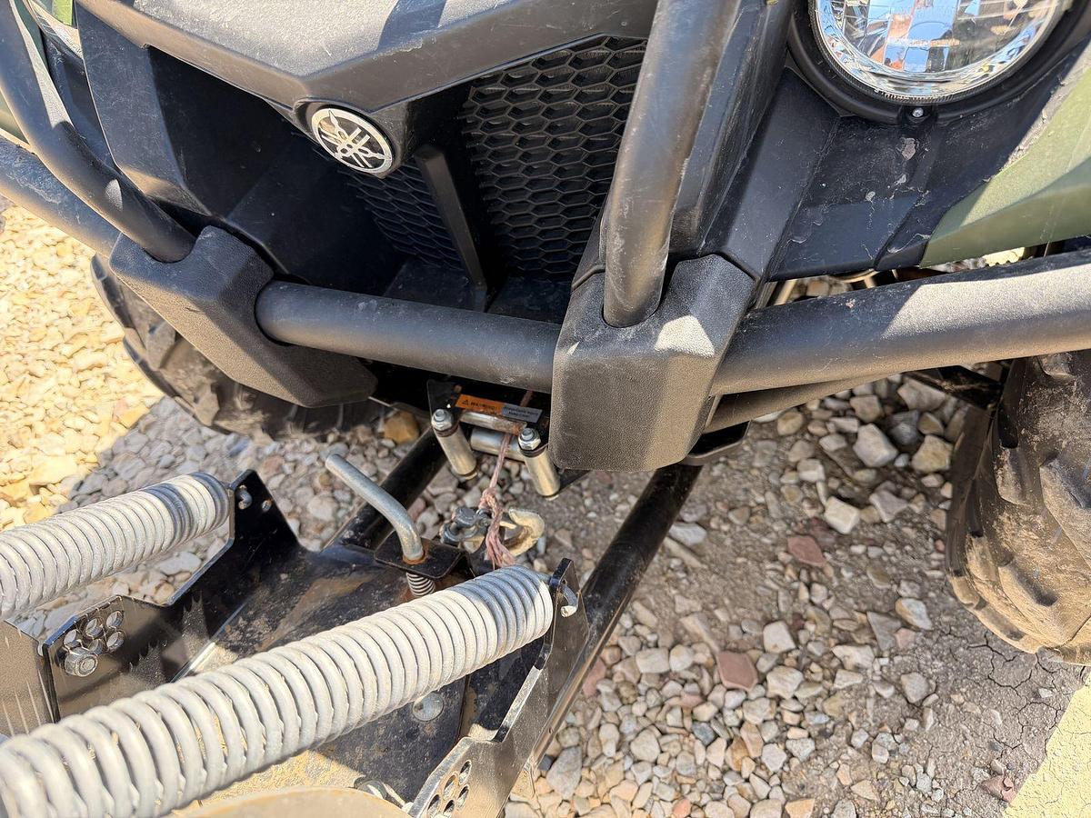 2024 Yamaha Kodiak 700 4x4 with Plow