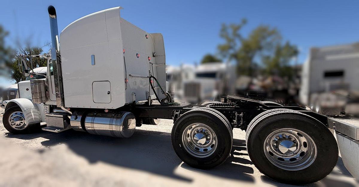 Used 2019 Peterbilt 389 with Cummins ISX15 and 18sp manual transmission