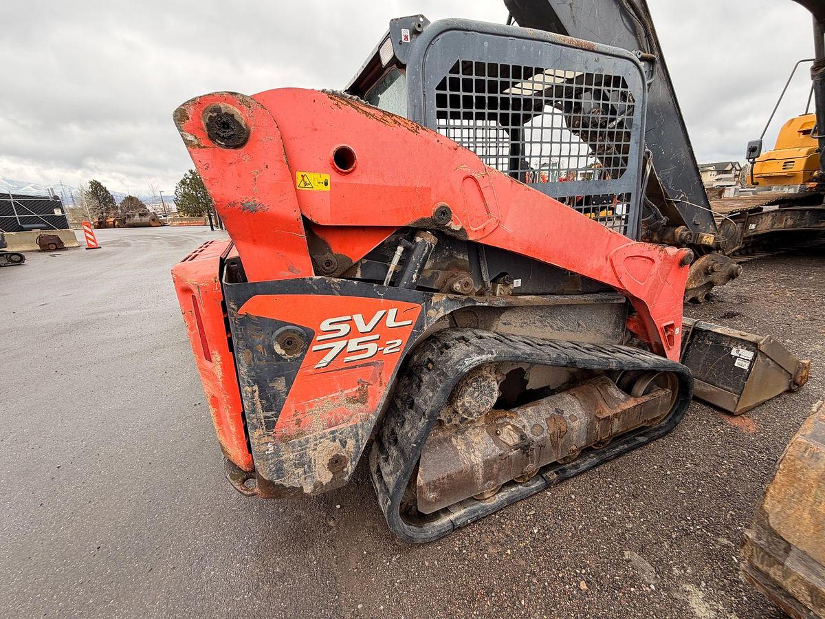 Used 2016 Kubota SVL75-2 tracked skid steer