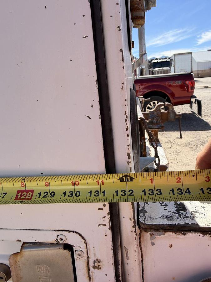 Used ***LOW MILES*** Ford F350 XL Service Truck with Crane and PowerStroke