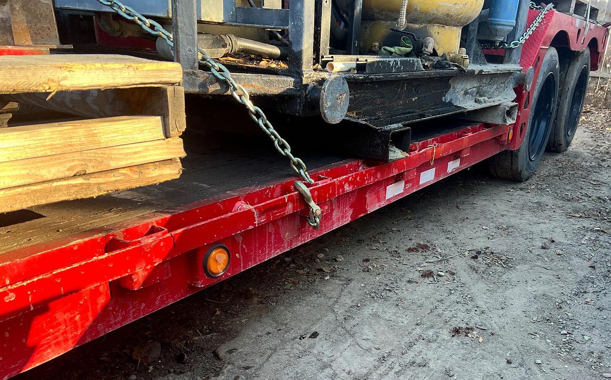 Used 1997 Trail King 49' X 102", 30ton, flatbed