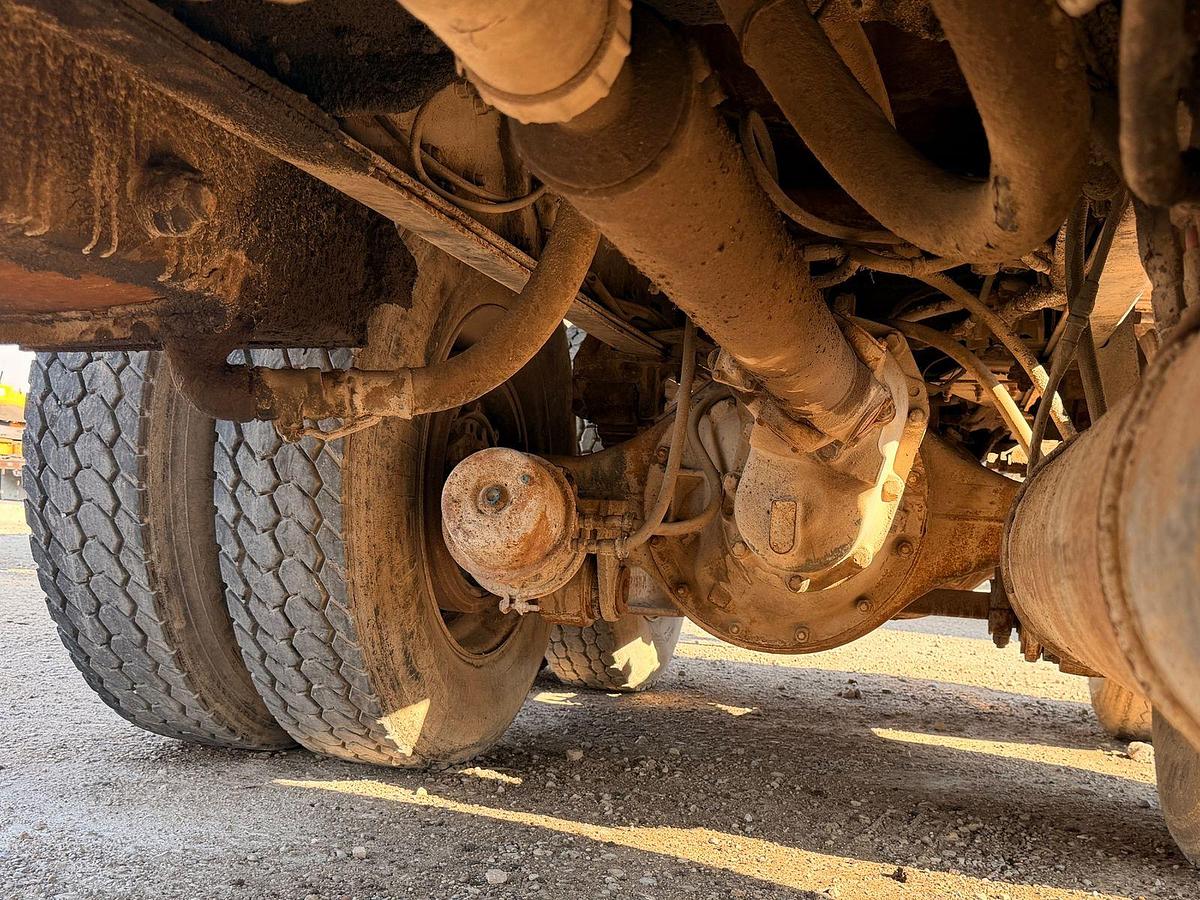 Used KENWORTH DUMPTRUCK CUMMINS