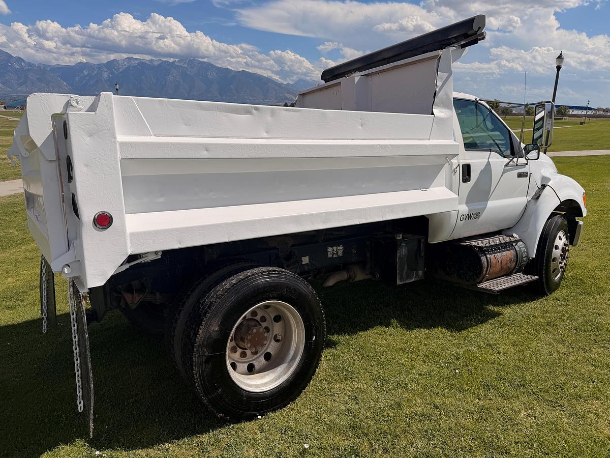 Used 2004 Ford F650 SD