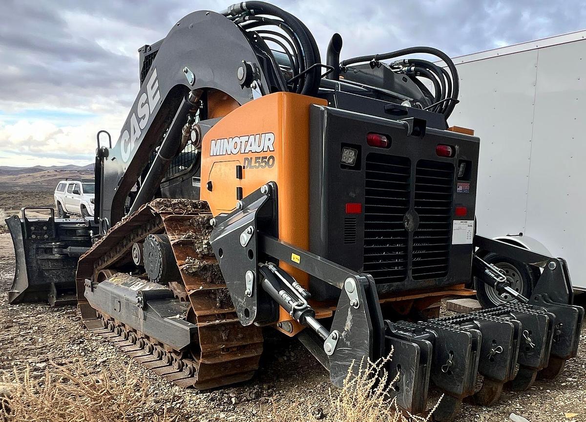 Used 2023 Case, Minotaur DL550 Compact Dozer Loader with ripper, **VERY LOW HOURS***