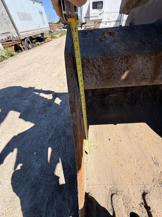 Used 2023 Volvo EC350EL crawler excavator, 3,548 hours, 35 ton