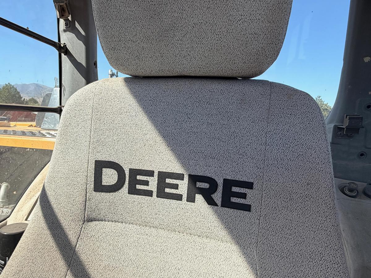 Used 2014 John Deere 290G LC Excavator