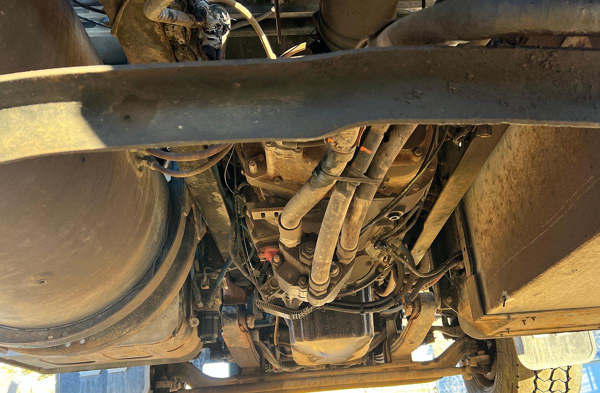 Used 2019 Western Star 4900SF Tri-Axle Dump Truck