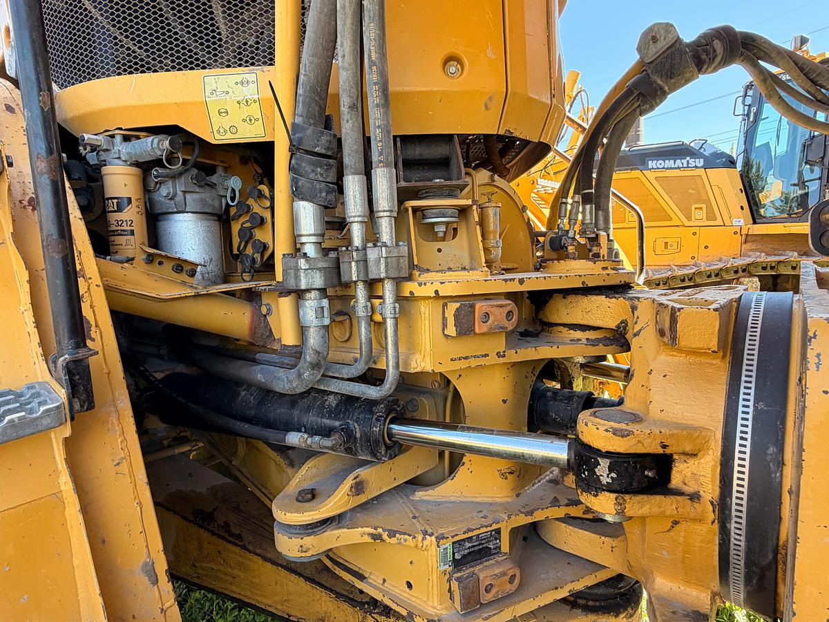 Used 2014 caterpillar 740b