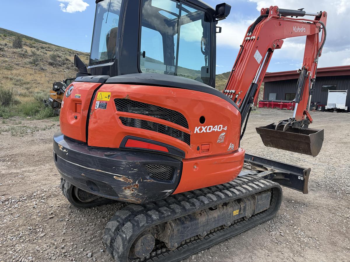 Used Kubota KX 040 4R3A Excavator Mini Ex ***LOW HOURS*** 2024 Still in Warranty