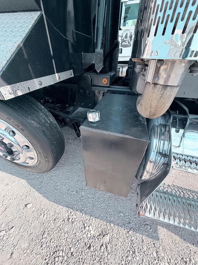 Used 1998 Peterbilt 378 Dumptruck