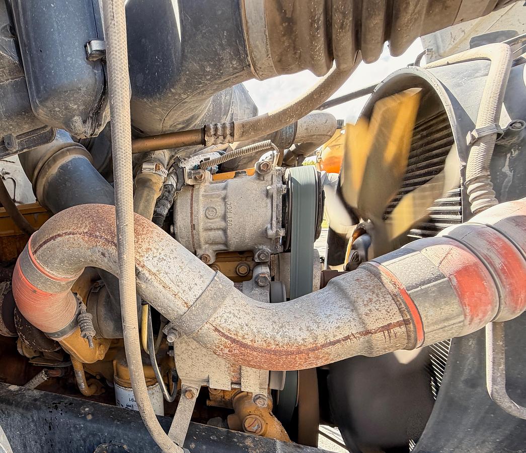 Used 2004 Ford F650 SD